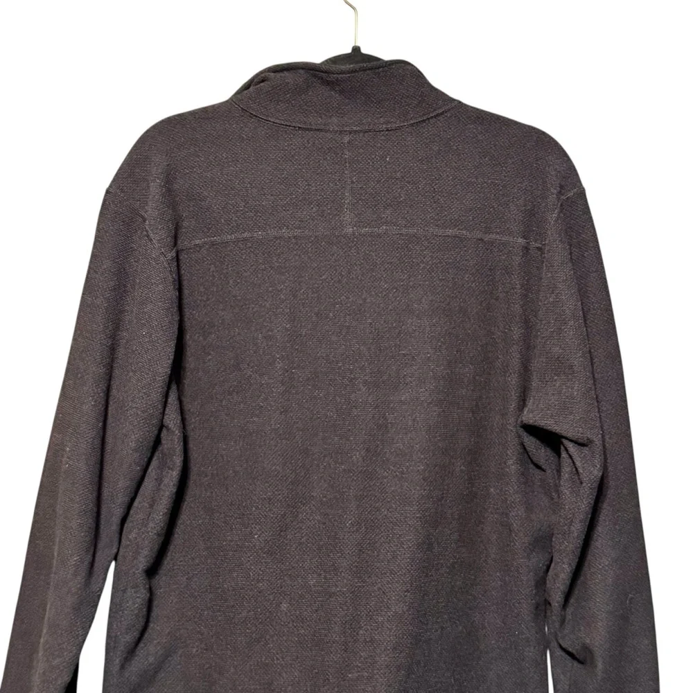 The North Face Men's Cap Rock 1/4 Zip Pullover Black Athleisure Sweatshirt